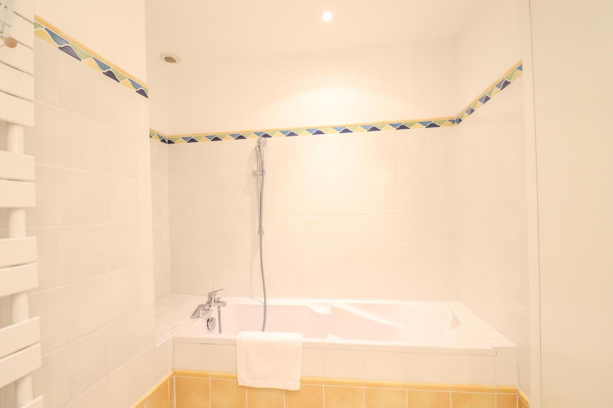 Residence Buttura 戛纳 外观 照片