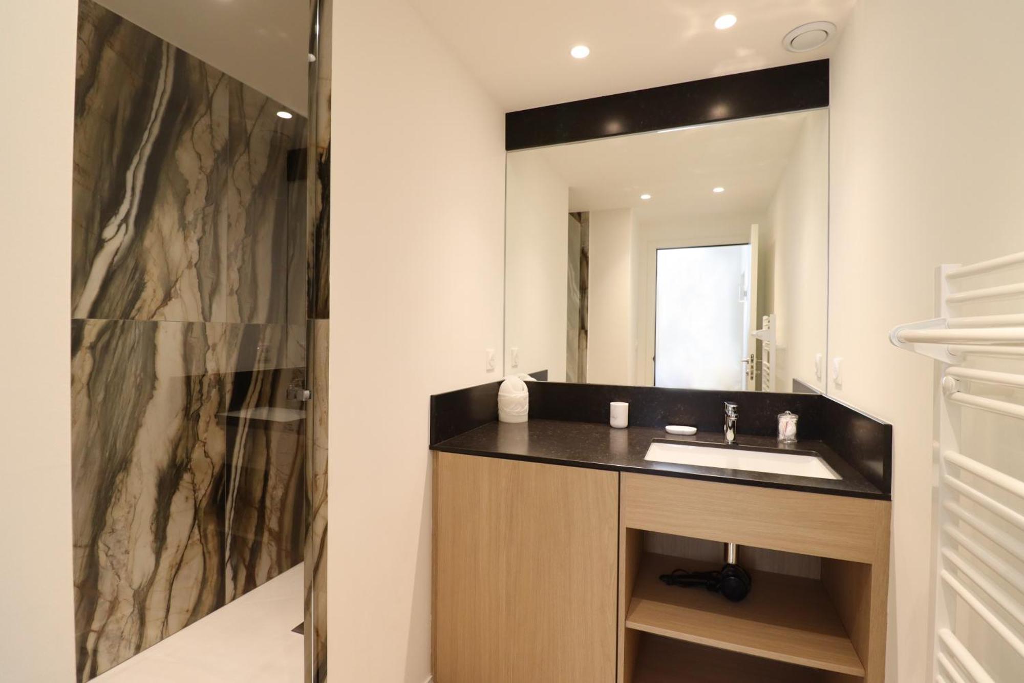 Residence Buttura 戛纳 外观 照片